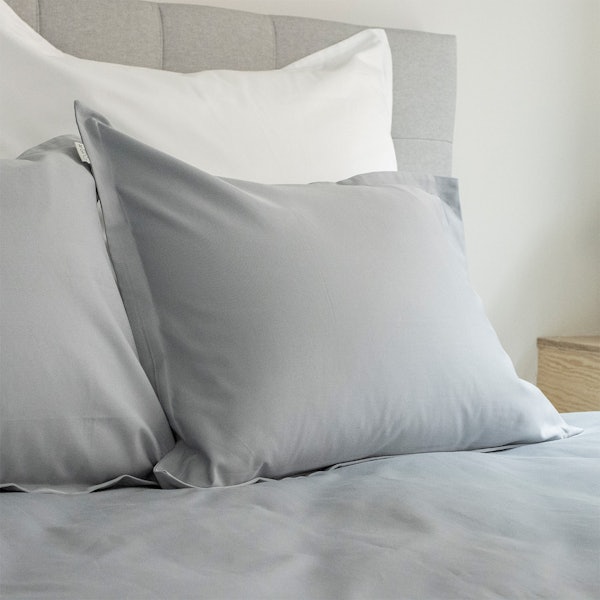 CURA Satina Soft Grey 80x80 Pillowcase